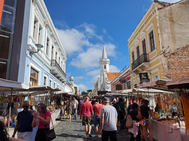 Feira de Artesanato do Largo da Ordem em Curitiba