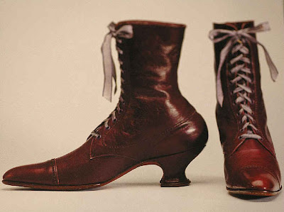 Art of Fashion. Vintage shoes - click to ZOOM