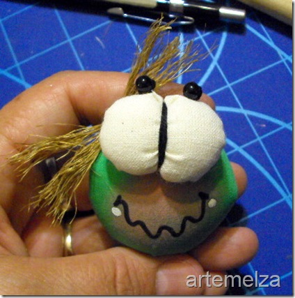 artemelza - sapo de fuxico