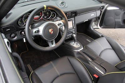 2012 porsche 918 Spyder Interior.