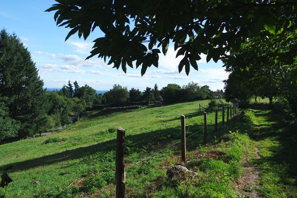 france limousin haute-vienne monts blond randonnée chemin cimes