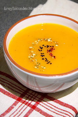 butternut-squash-carrot-sweet-potato-soup