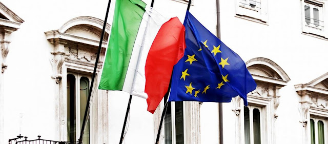 Ιταλία: Ο αντιπρόεδρος της Βουλής κατέβασε τη σημαία της ΕΕ!