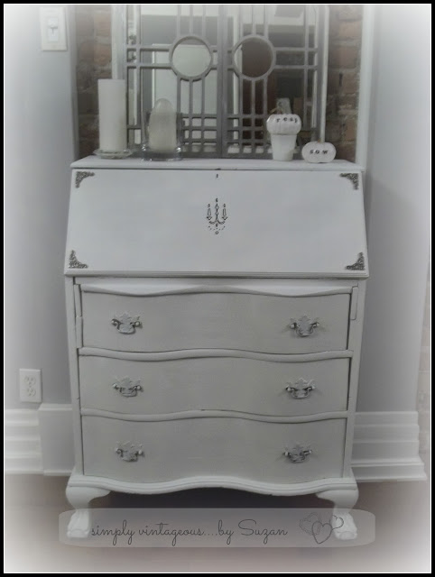 Shabby Chic Secretary - using Annie Sloan Pure White