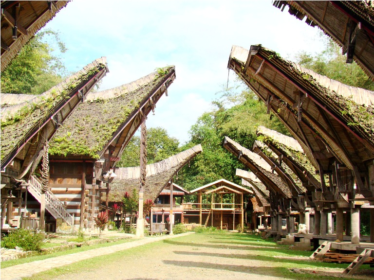  Desain  Rumah  Adat  Sulawesi Selatan Rumah  Tongkonan  