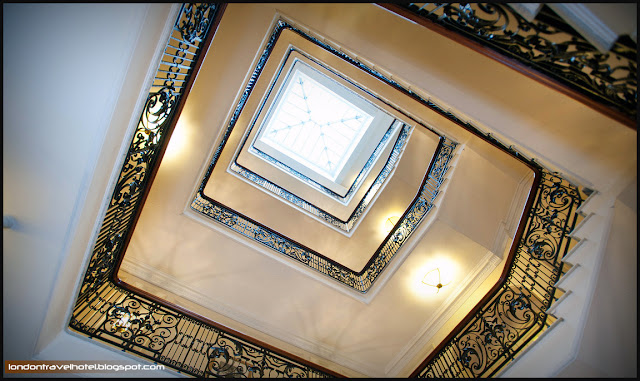 The Landmark London Hotel-luxury-travel-guide-stairs2