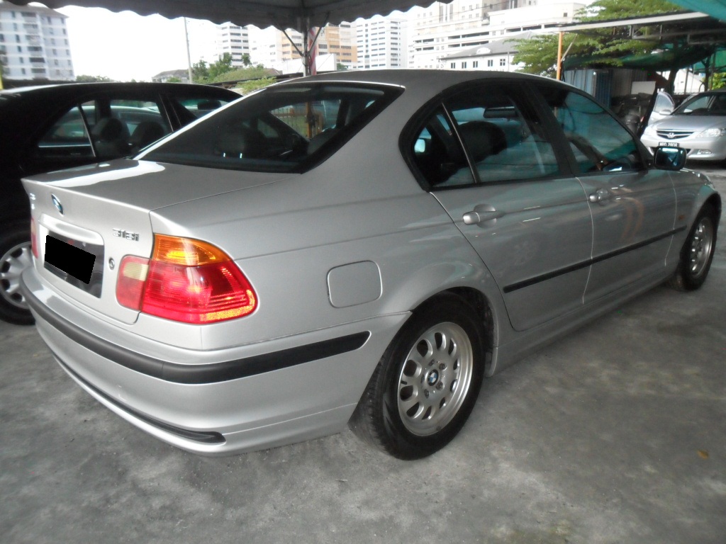 KERETA UNTUK DI JUAL: BMW 318i 1.9 (A) 2000