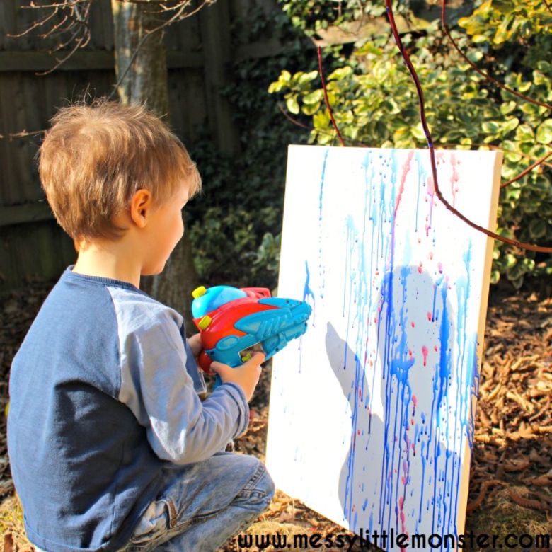 Water pistol painting - easy painting ideas for kids