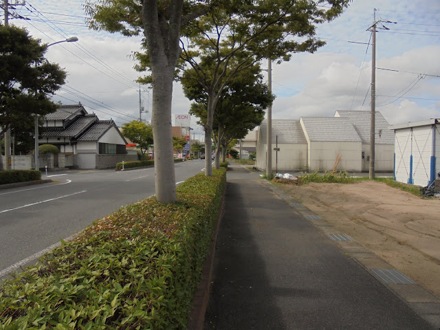 イオン日吉津店が見えて来ました