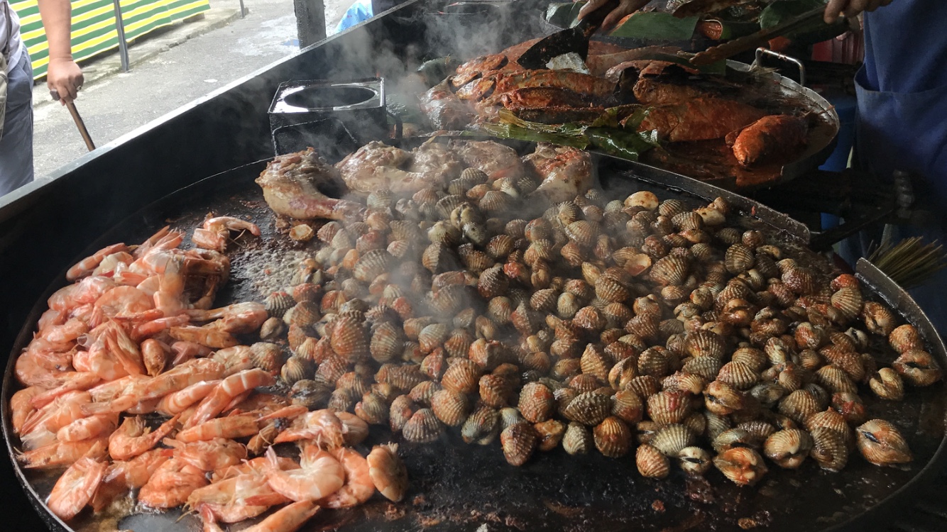 MAKAN MAKAN: Ikan bakar Jalan Bellamy KL  MOH KITE