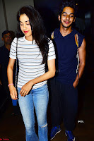 Jhanvi Kapoor and Ishaan Khattar   The Dhadak Movie Pair Spotted Dining Together ~  Exclusive Galleries 006.jpg