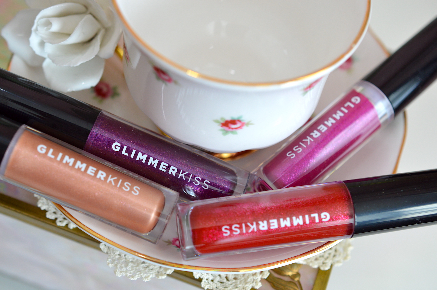 AVON Glimmerkiss Liquid Lipstick