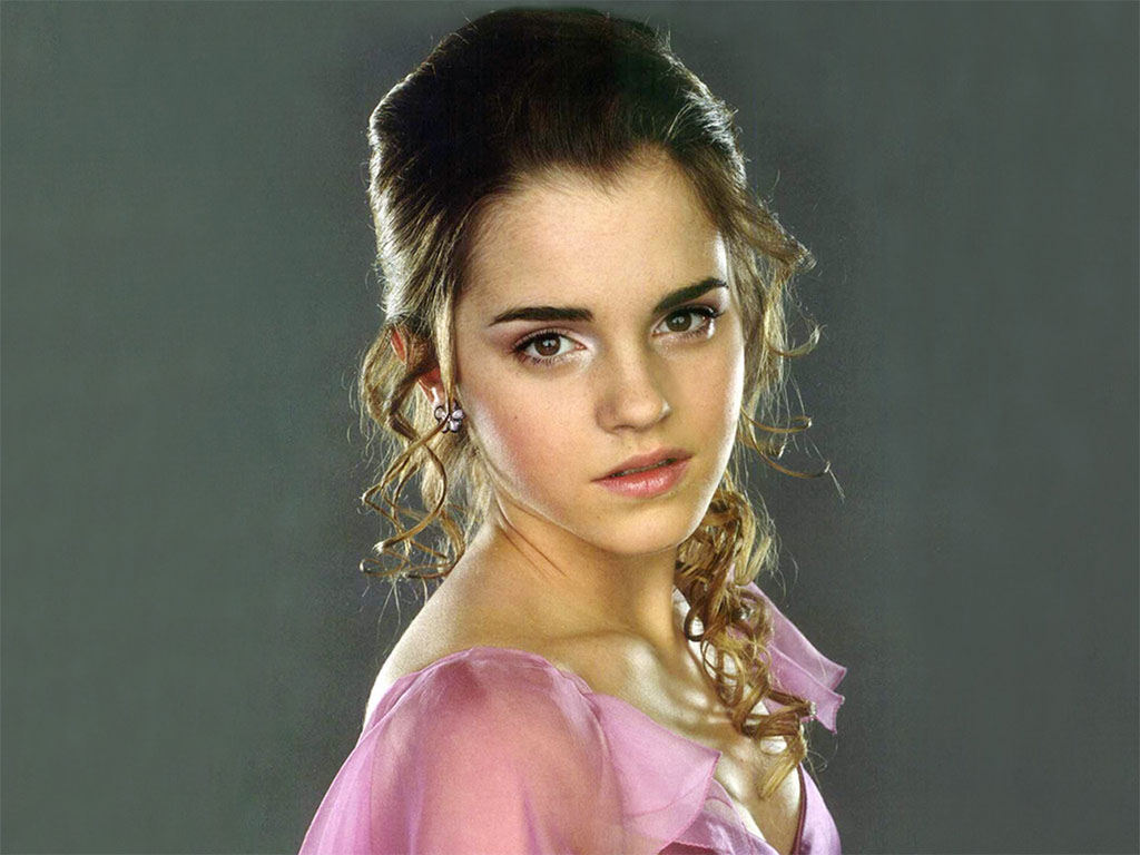 Emma Watson Wallpapers