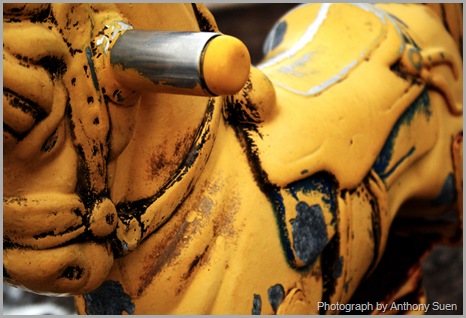 yellow_horse