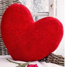 http://eltallerdecoser.blogspot.com.es/2015/02/patron-de-corazones.html