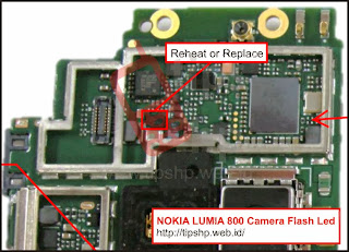 Lumia 800 Camera Flash