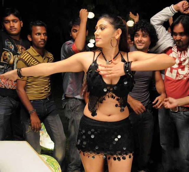 naga sourya item song cute stills