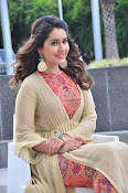 Rashi Khanna new glamorous photos-thumbnail-33