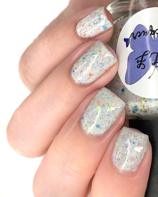 MLF Lacquer Panchanga 25 Sweetpeas