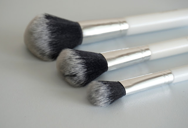 Revue Brush Bundle de Colourpop