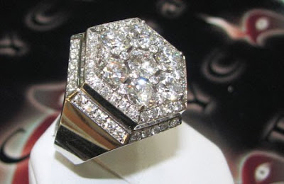 The-perfect-Diamond-Ring2