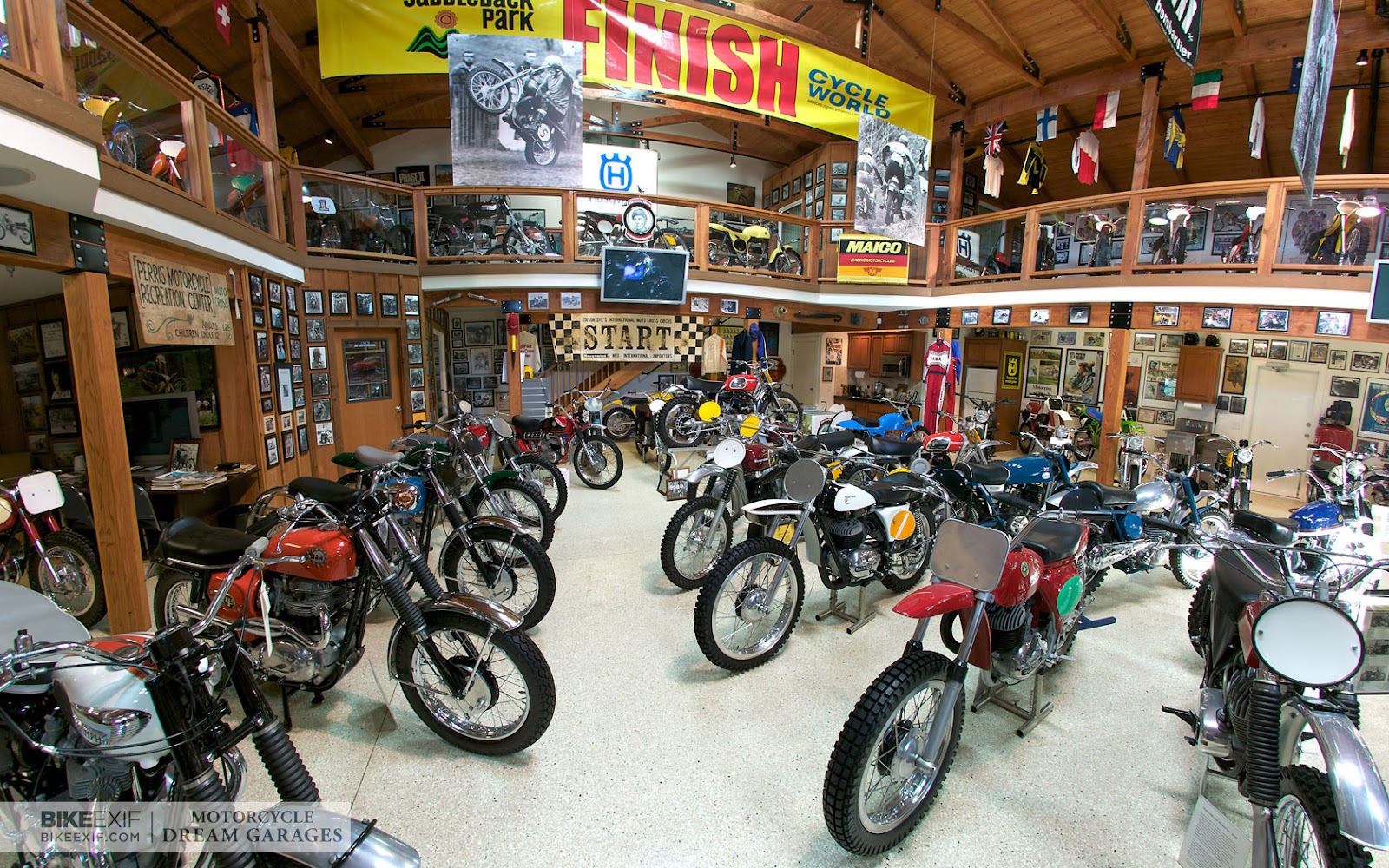 DD Motorcycles: Motorcycle Garage
