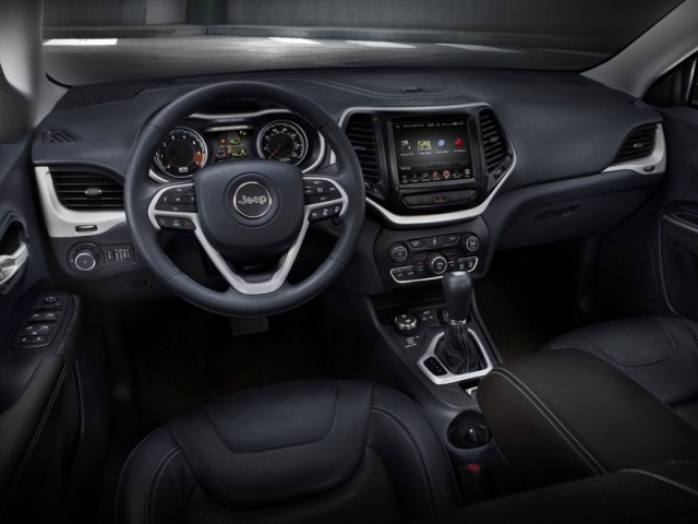 Jeep Cherokee 2014 new interior