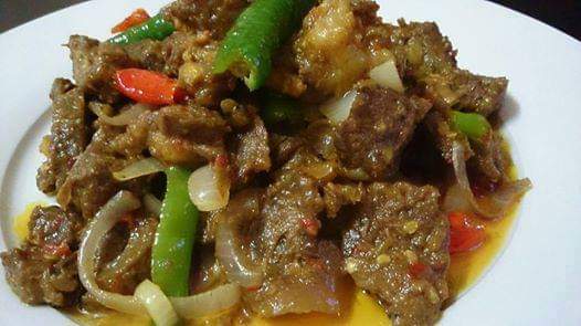 DAGING TUMIS PEDAS