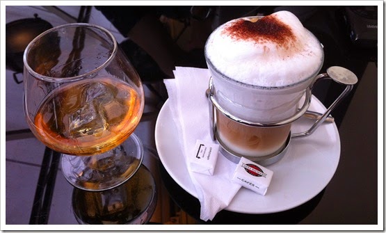 Day 2. 9. Drinks on Monday - Café Juliette