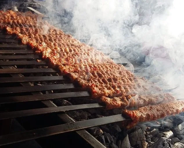 kebapçı mahmut usta mersin erdemli paket sipariş Mersin Erdemli yemek yenecek Yerler