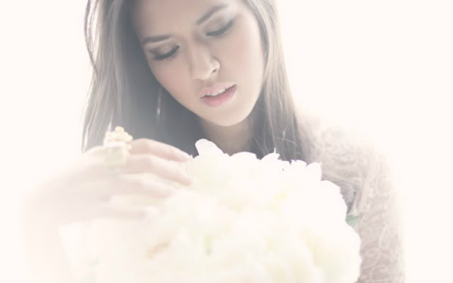 Lyric Lagu Raisa - Bersinar