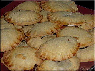 baked fruit filled turnovers