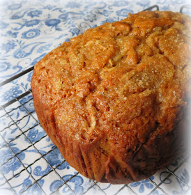 Apple & Ginger Cake