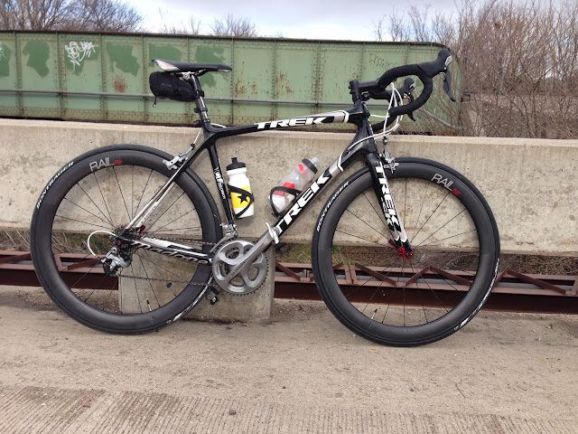 november-rail-wheelset-trek-madone