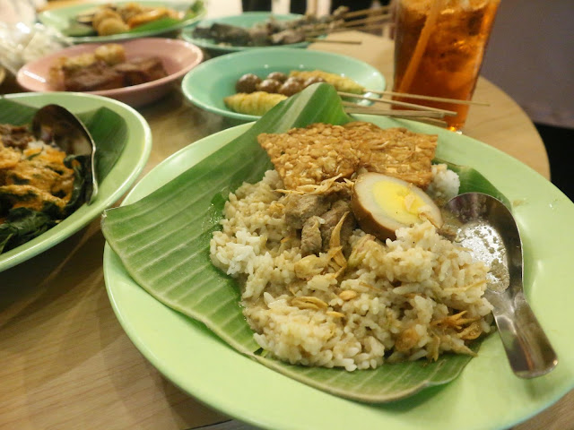 kuliner nasi nusantara murah di bandung