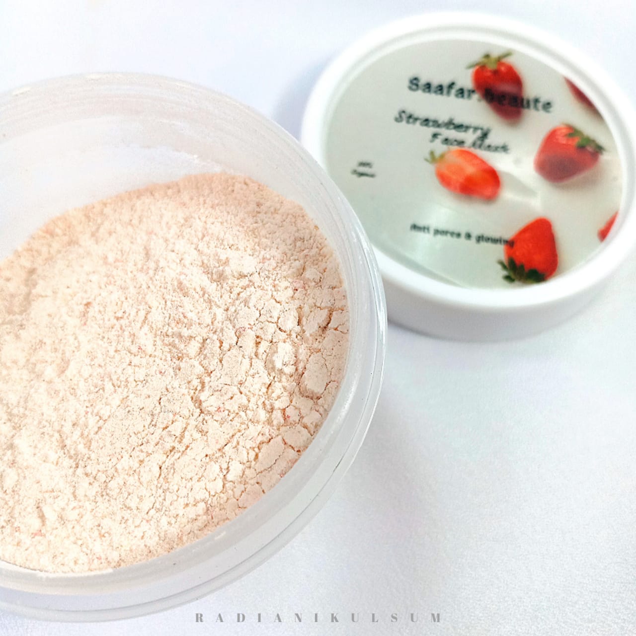 Saafar Beaute Strawberry Face Mask