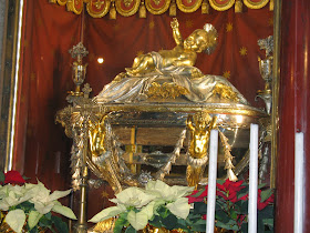 Η Αγία Φάτνη του Χριστού http://leipsanothiki.blogspot.be/