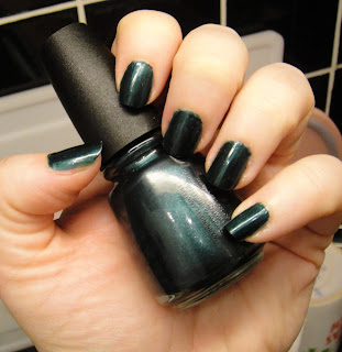 Nail of the Day - China Glaze Emerald FItzgerald