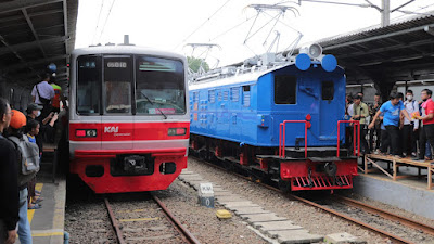 KAI Commuter Lestarikan Lokomotif KRL “Bon-Bon” Sebagai Barang Cagar Budaya