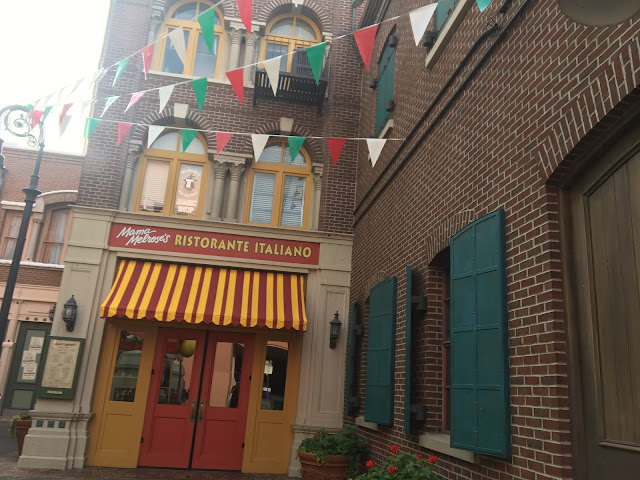 Mama Melrose Ristorante Italiano Disney's Hollywood Studios