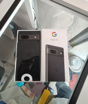 Leaked Photos of Google Pixel 7a Reveal Striking Carbon and Arctic Blue Colors