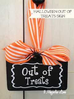 Halloween Out of Treats Sign by 11 Magnolia Lane.