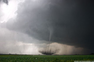 Photographs of Natural Phenomena Seen On  lolpicturegallery.blogspot.com