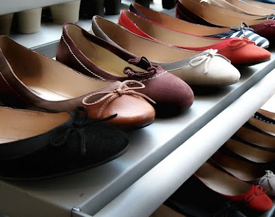 5 Jasa Pembuatan Sepatu Dengan Merk Sendiri Jakarta