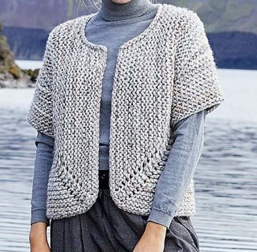 Jutka Cardigan - Free Pattern 