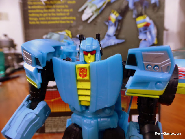 Transformers Generations Nightbeat