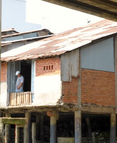 P1000075