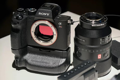 Lí do mà bạn không nên bỏ lỡ cơ hội sở hữu Máy ảnh Sony A7R IV