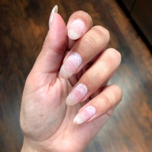 DIY Guide to Removing Gel, Dip and Acrylic Nails—Without Damage
