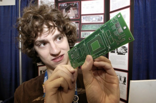 George Hotz (Pembobol Playstation 3)